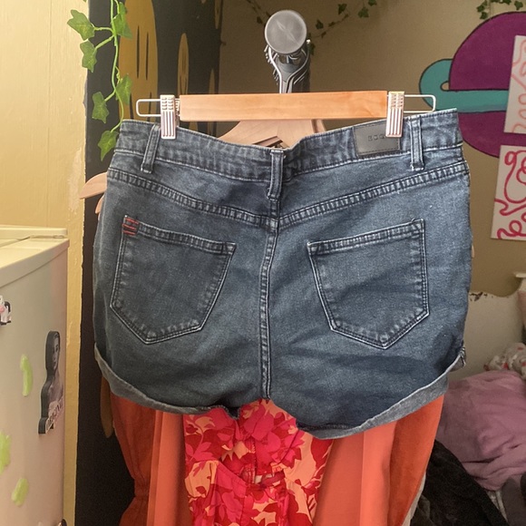 Urban outfitters Jean short - Picture 3 of 4